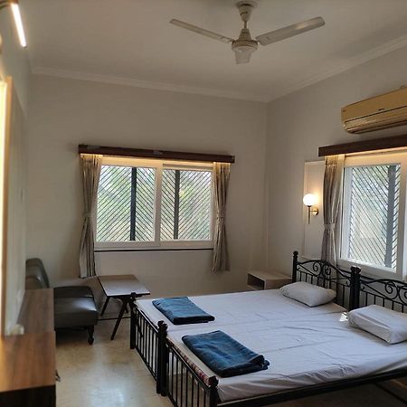 Vatika Homestay Varanasi Exterior foto